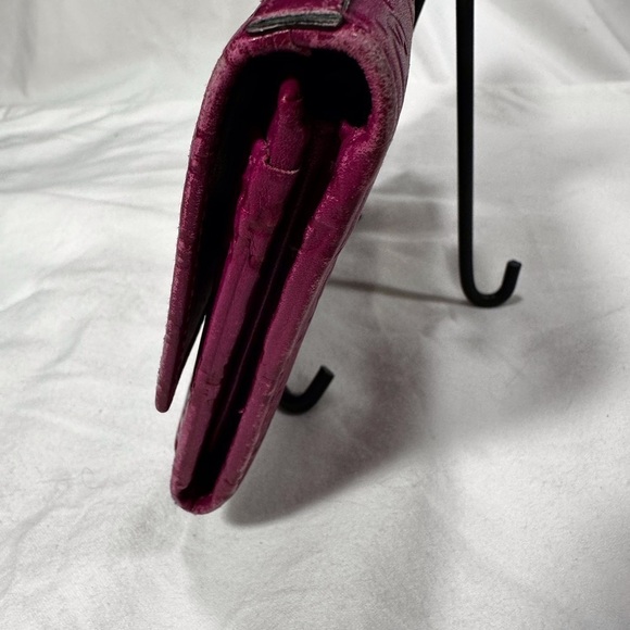 GUCCI Pink Guccissima Leather Continental Wallet - Picture 4 of 7